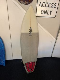 Custom 6 ft 2 in surfboard
