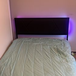 Full Bed And frame 