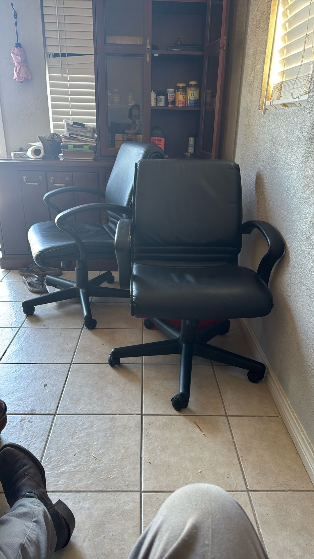 Black Leather Office Chairs