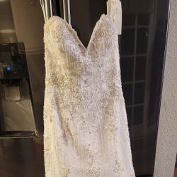 Wedding Dress For Sale $300 Or OBO - Maggie Sottero Haute Couture