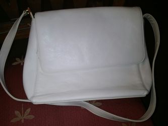 Leather white crossbody handbag. New