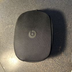 Beats Solo 4