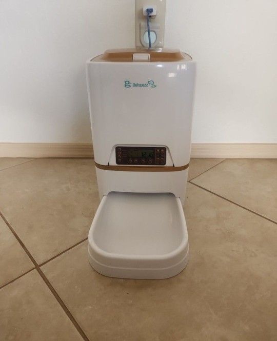 Auto Pet Feeder 6 Liters