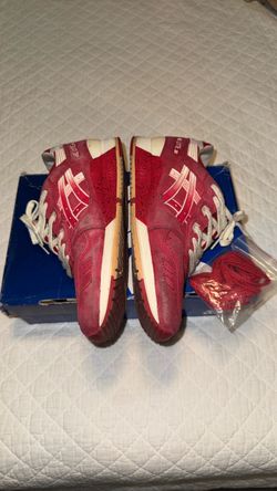 ASICS Sneakers