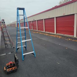 Werner 8ft Fiberglass Stepladder