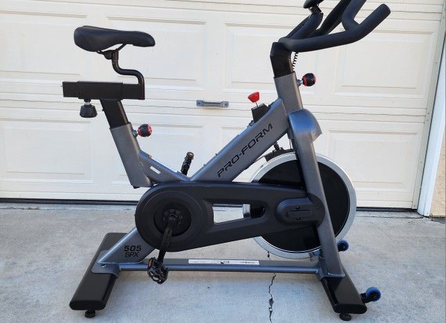 Proform Exercise Stationary Spin Bike - Excellent Condition - Ready To Use