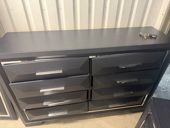 Bedroom set