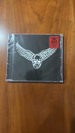 Areosmith —- Yungblud  ONE MORE TIME CD 