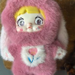 Nommi Plush/ Vinyl Pendant 