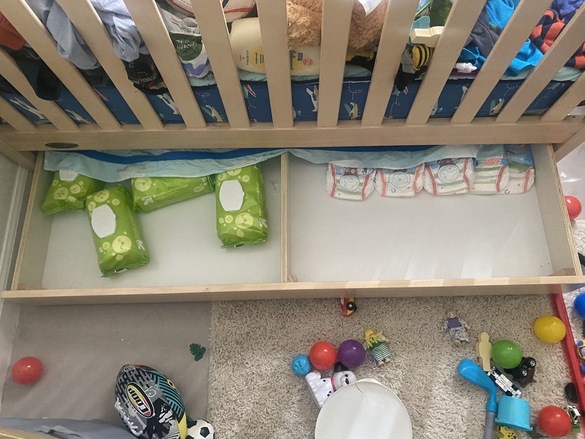 Graco Break Down Crib