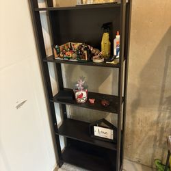 Corner Bookshelf