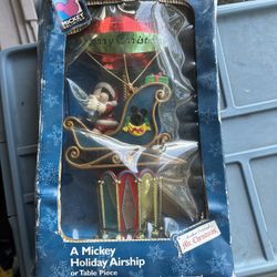 Disney Mr Christmas A Mickey Holiday Airship