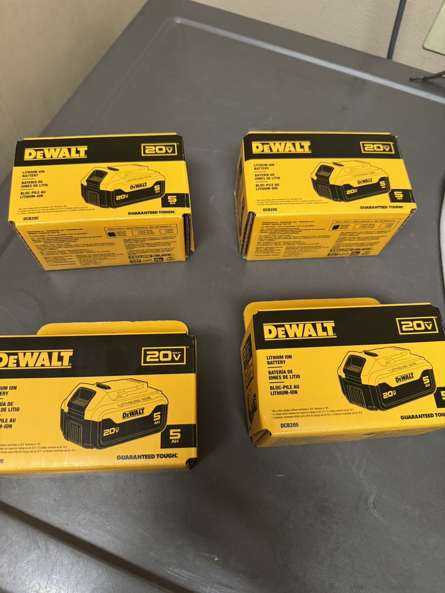 DeWalt Batteries 20v 5ah 60ea