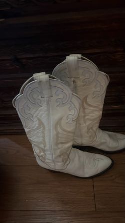 Lady Tony Lama cowboy boots