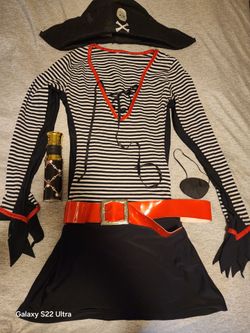 Used Pirate set