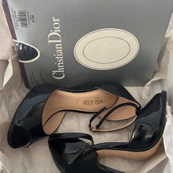 Black Stiletto High Heels/ Pumps 