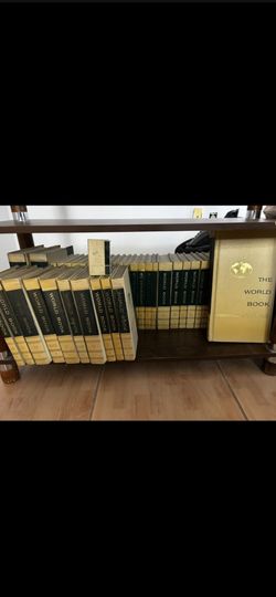 WORLD BOOK ENCYCLOPEDIA COMPLETE SET