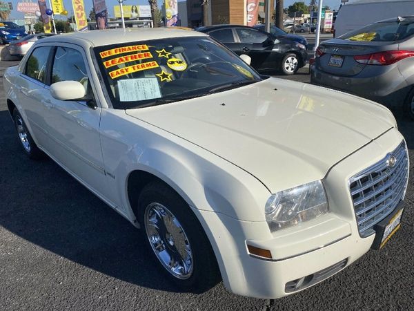 2007 Chrysler 300 for Sale in San Jose, CA - OfferUp