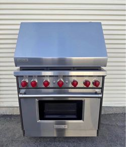 WOLF 36” PROFESSIONAL GAS RANGE + HOOD + 600 CFM BLOWER