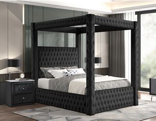 BLACK QUEEN CANOPY PLATFORM BEDFRAME 