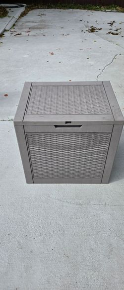 Outdoor Storage Waterproof Deck Box for Patio