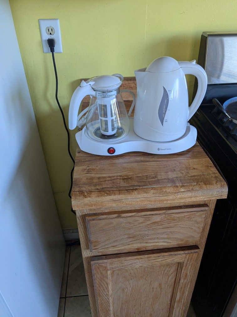 Russell Hobbs Electric Kettle and Coffee Maker