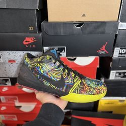 Kobe 4 Protro Wizenard size 13 USED But Clean 