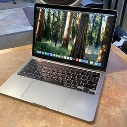 Apple MacBook Pro 13" 2020 Quad Core i5 8gb 512gb SSD
