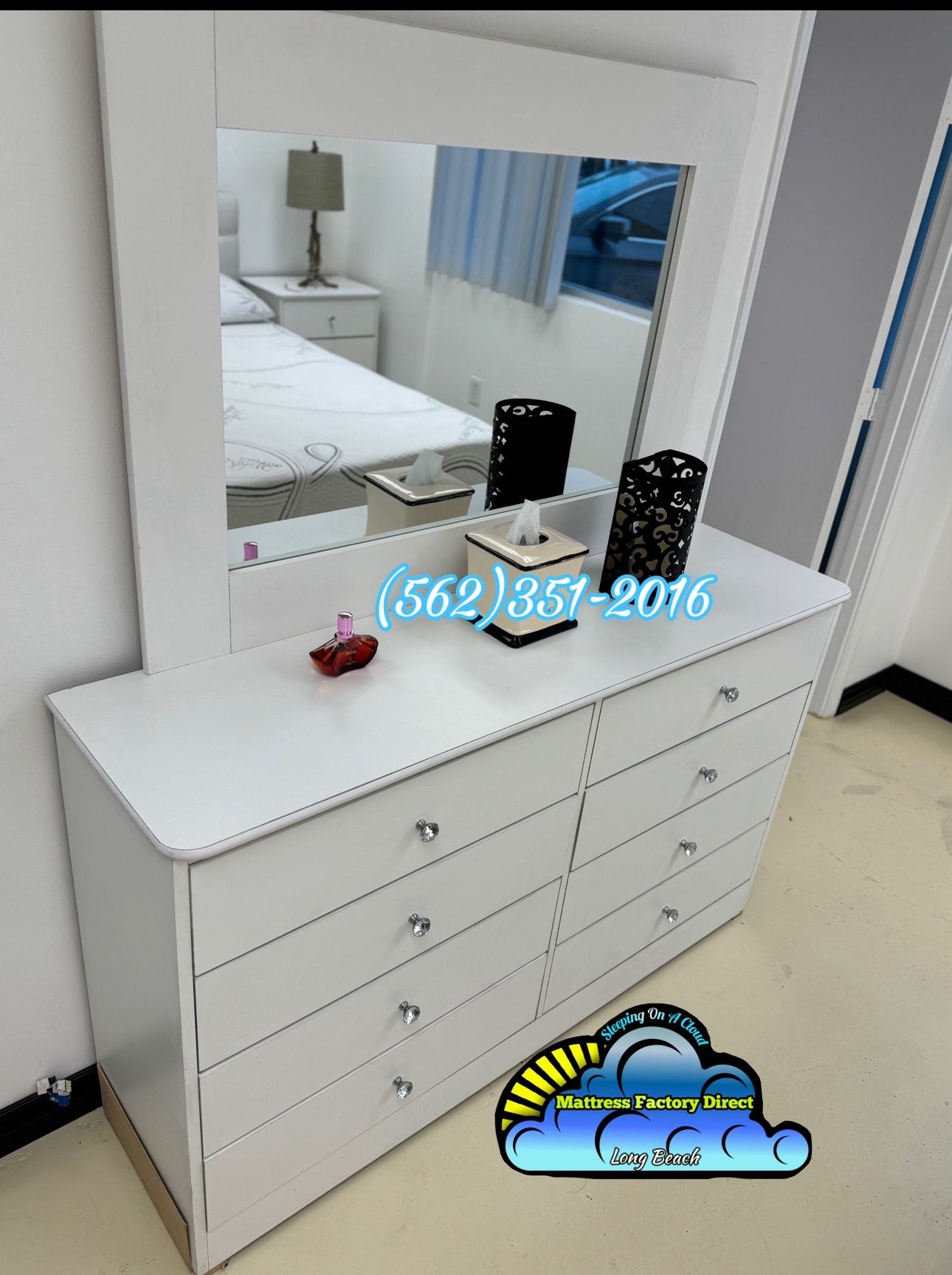 White Eight Drawer Dresser With Diamond Knobs Chest Comoda