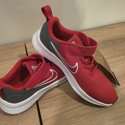 Nike Star Runner 3 - University Red - Youth 2.5