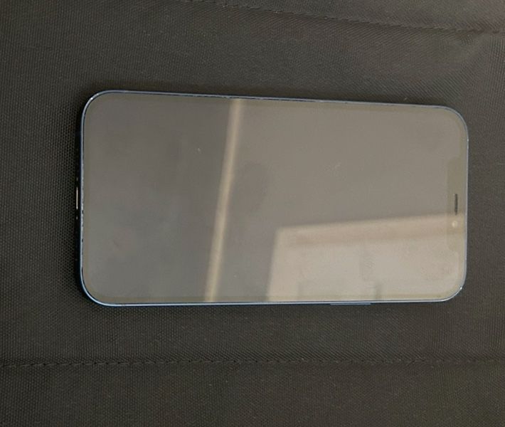 iPhone 12