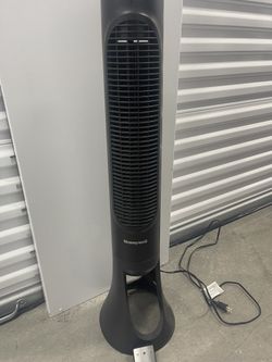 Honeywell 8 Speed Oscillating Tower Fan 