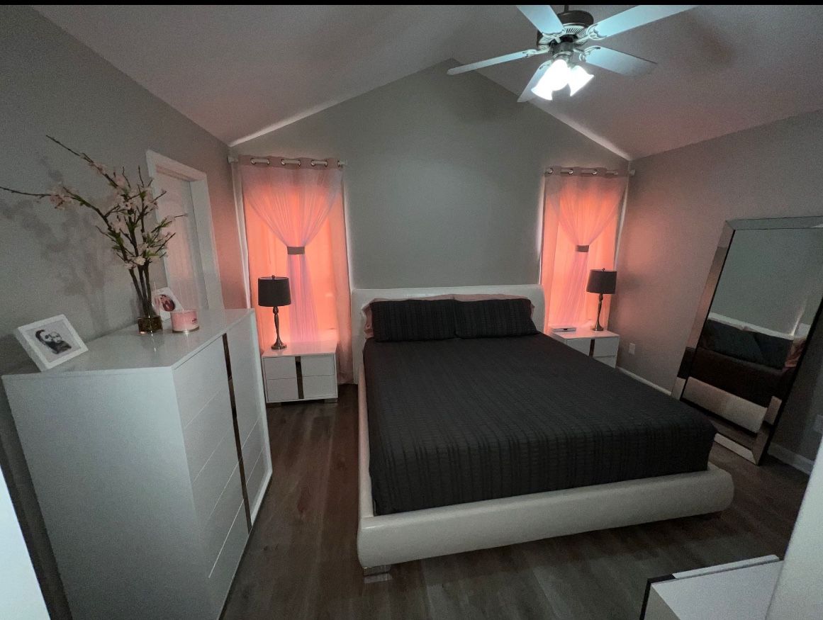 King Bedroom Set With King mattress Foam Therapeutic 