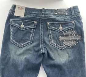 NEW Women’s Harley-Davidson Motorcycles Contrast stitch Bar & Shield Embroidered Studded Jeans  8 8R