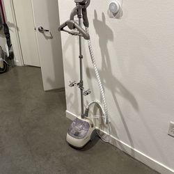 STANDING STEAMER