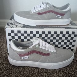 Vans Gilbert Crocke Boys 5.5 Women's 7