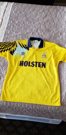yellow holsten spurs shirt