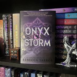 Onyx Storm 