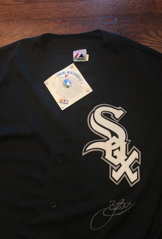 Bobby Jenks #45 autographed Chicago White Sox jersey
