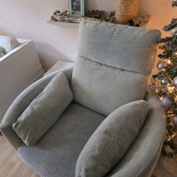 Reclining Swivel Chair