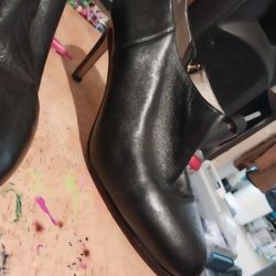 Womans MICHAEL KORS Size 11