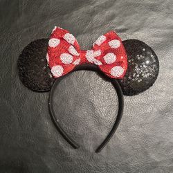 Preowned Disney Headband for Women 