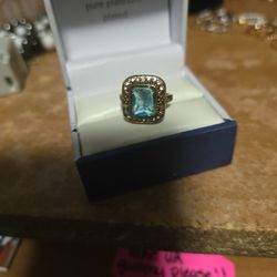Size 6  Vintage Blue Topaz Ring