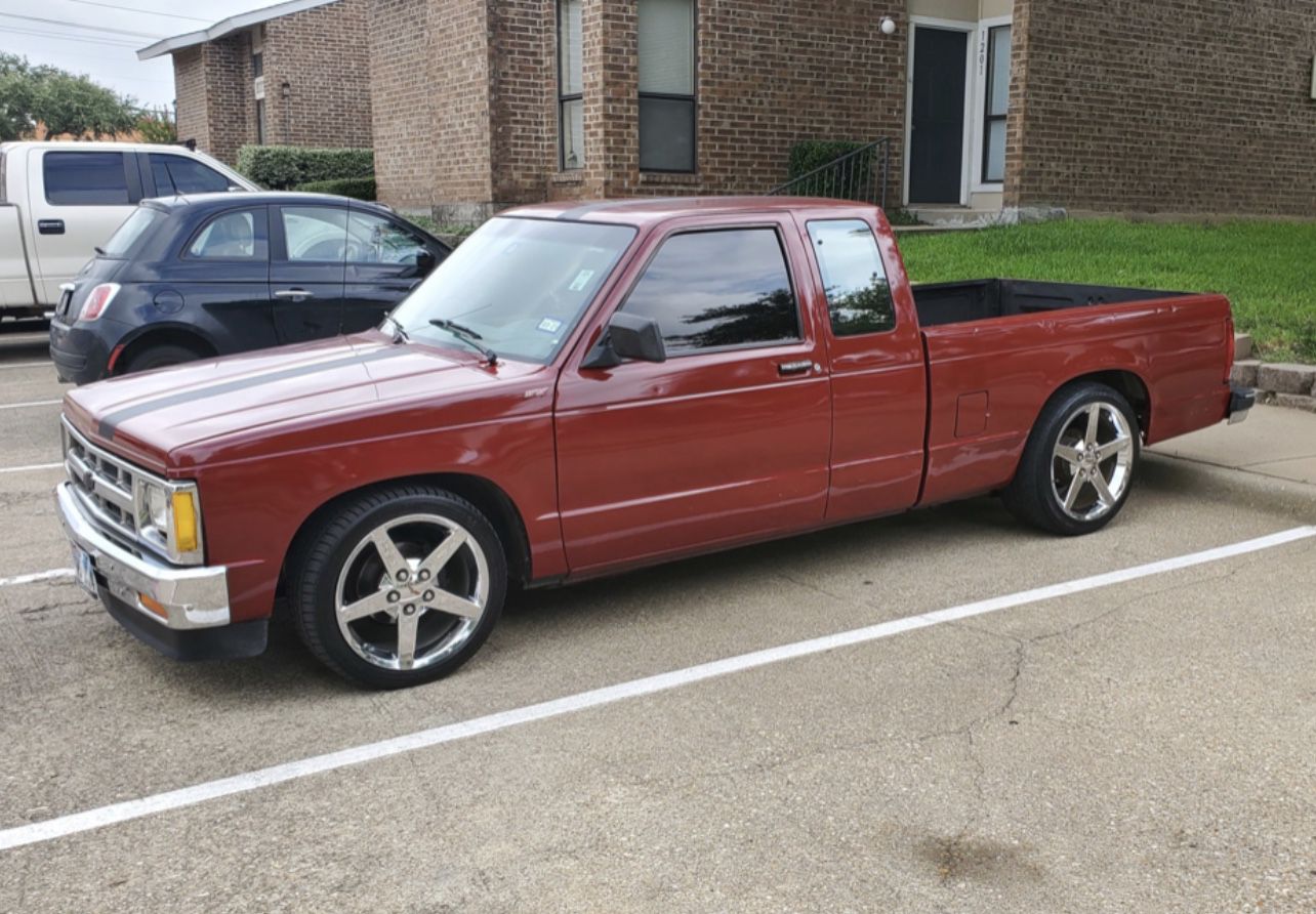 Looking To Buy One Let Me Know What You Got Chevy S10 Square Body