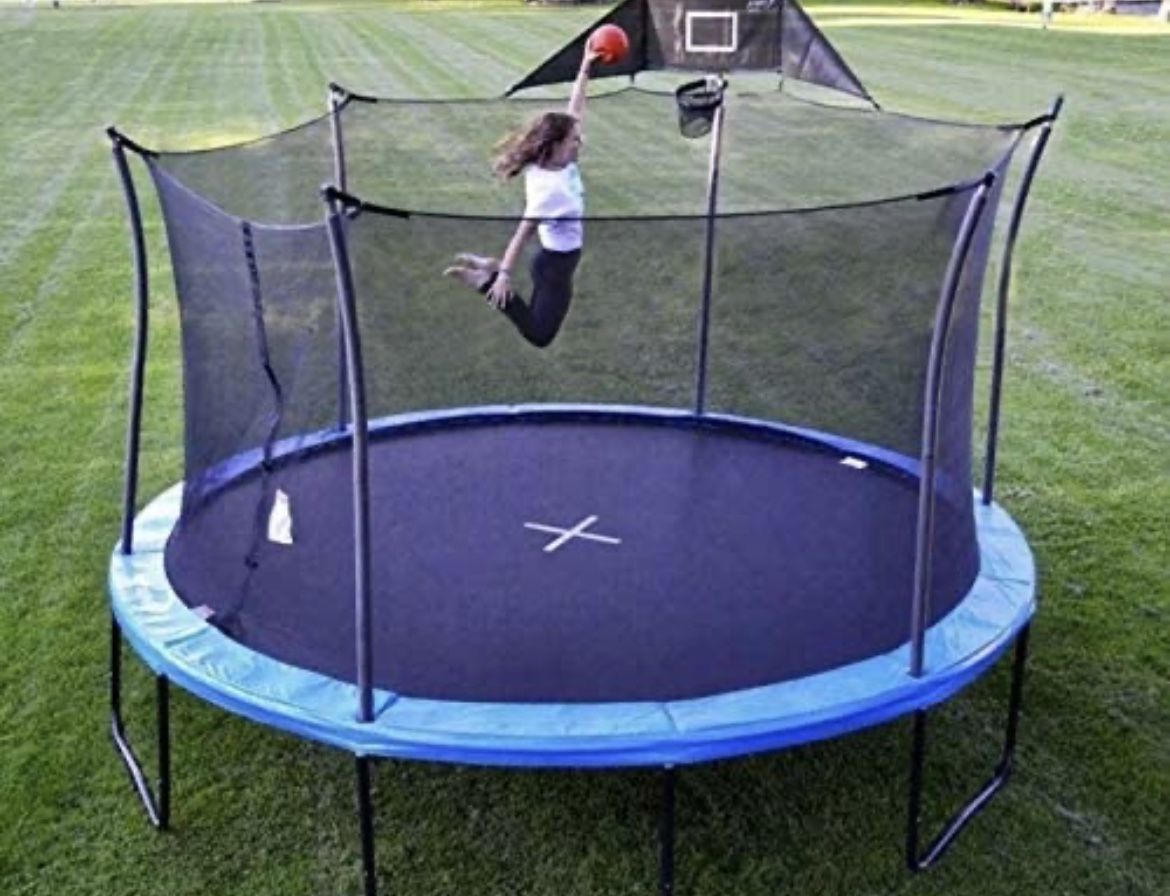 14' Heavy-Duty Pro Trampoline with Basketball Hoop
