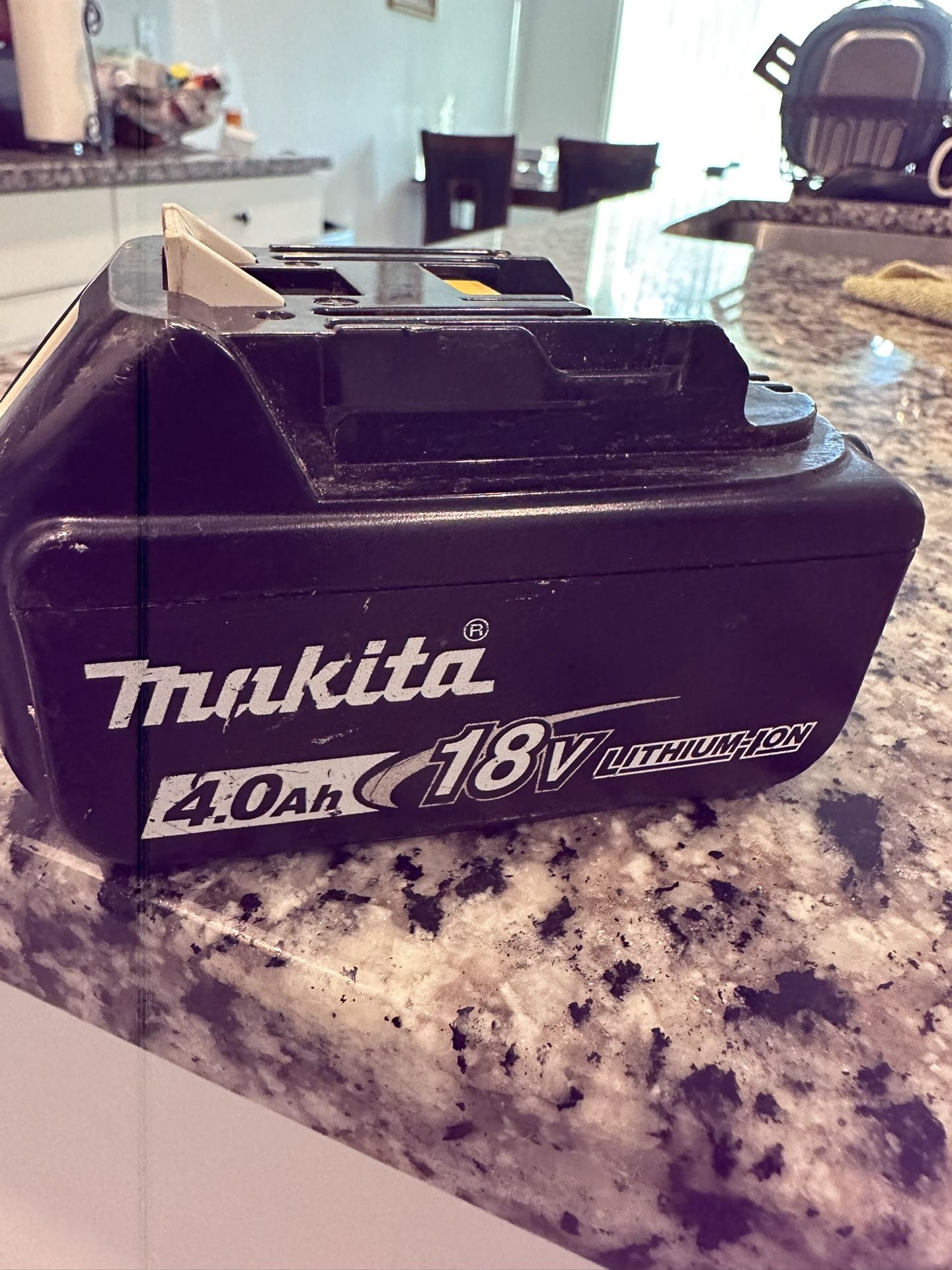 Makita 18V 4.0