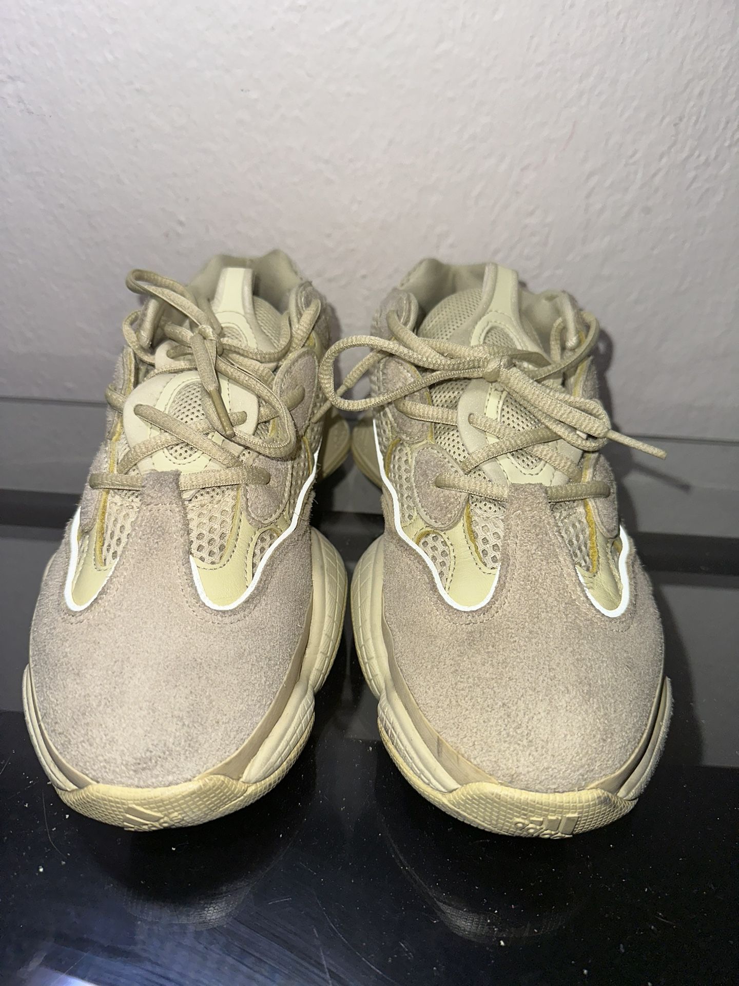 Yeezy 500 ‘Yellow Moon’