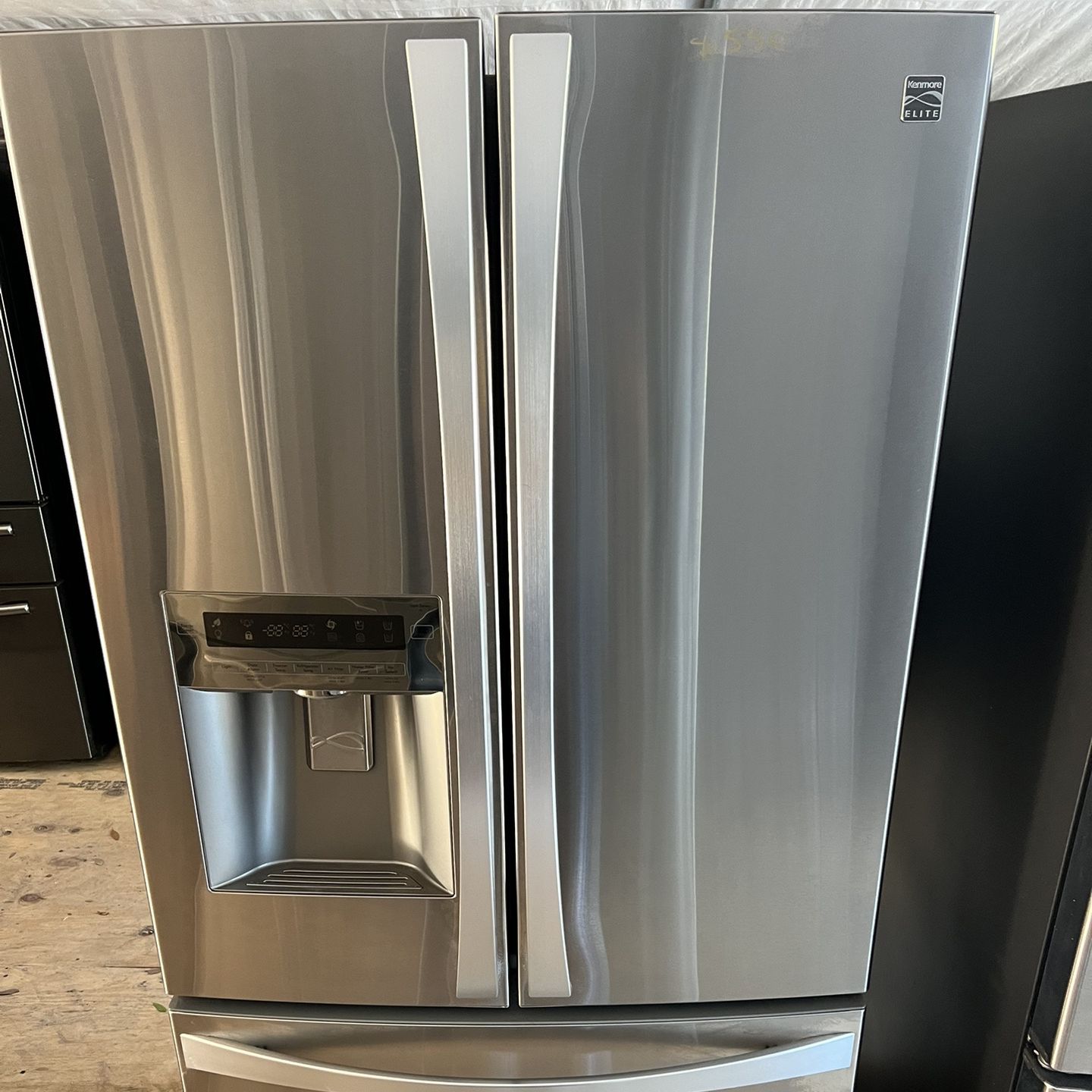 Kenmore Elite French Door Refrigerator  60 day warranty/ Located at:📍5415 Carmack Rd Tampa Fl 33610📍