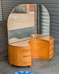 Vintage Mid-century Heywood-Wakefield "Crescendo" Vanity, Restored
