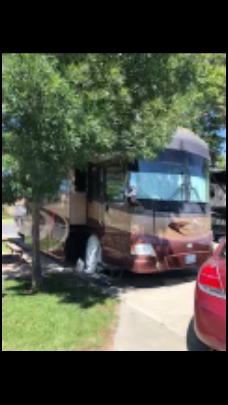 2006 Winnebago companion